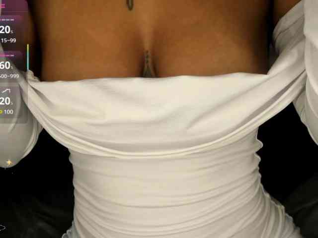 Lexxiiross webcam