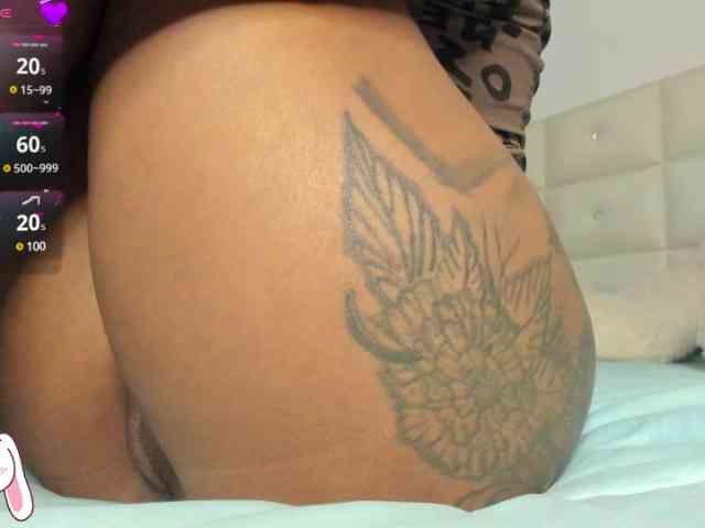 Lexxiiross webcam