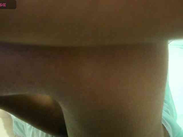 Lexxiiross webcam