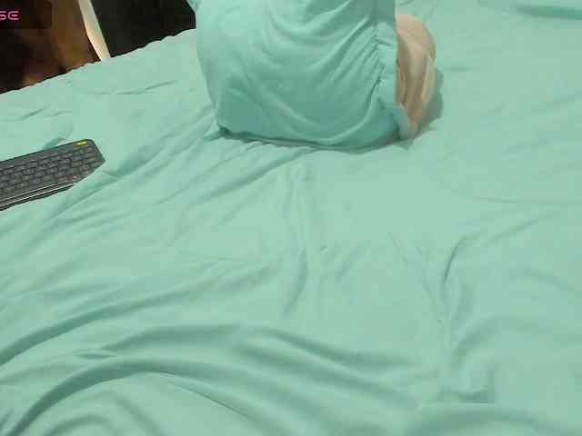 Lexxiiross webcam