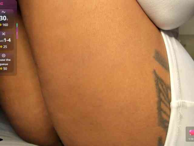 Lexxiiross webcam