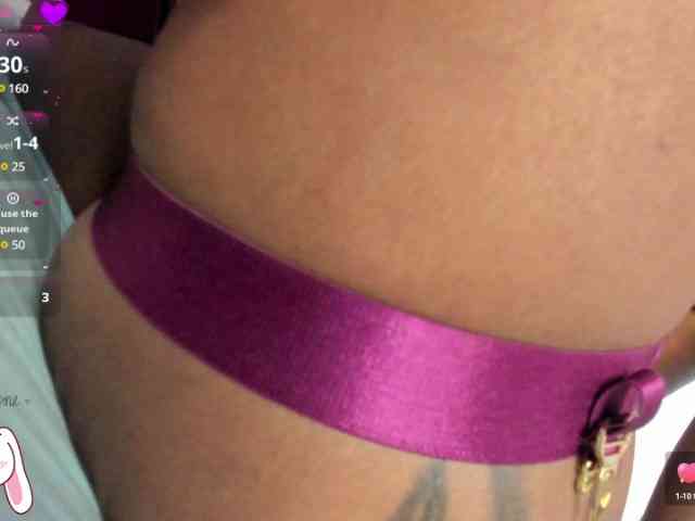 Lexxiiross webcam