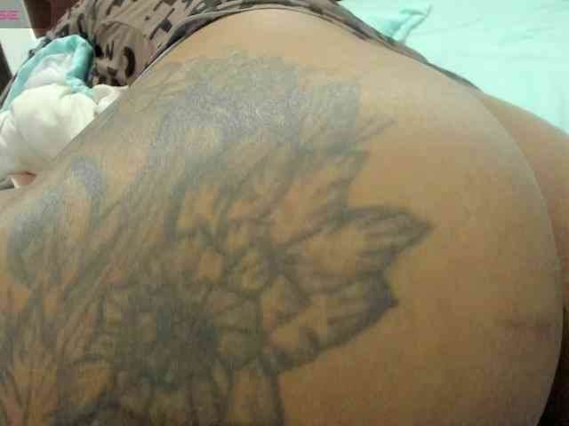 Lexxiiross webcam