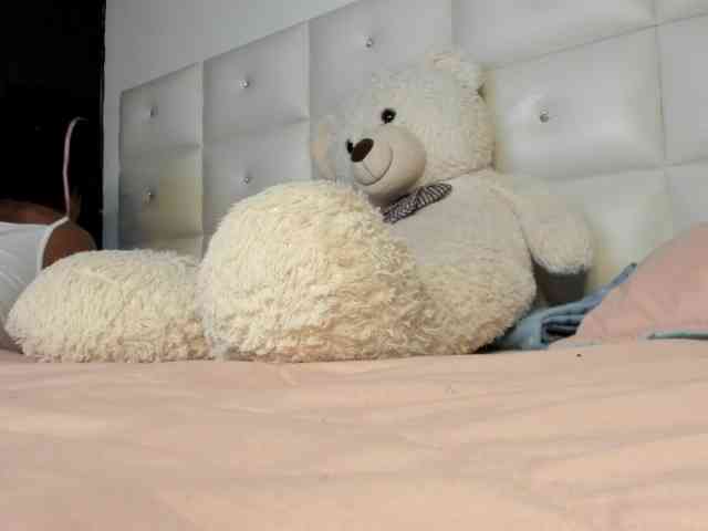 Lexxiiross webcam