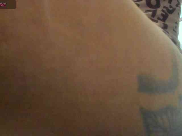 Lexxiiross webcam