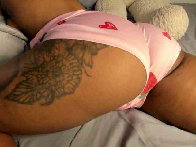Lexxiiross webcam