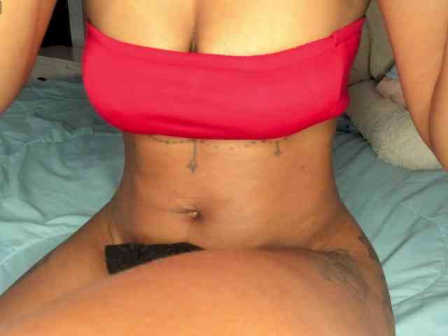 Lexxiiross webcam