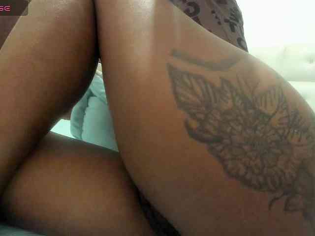 Lexxiiross webcam