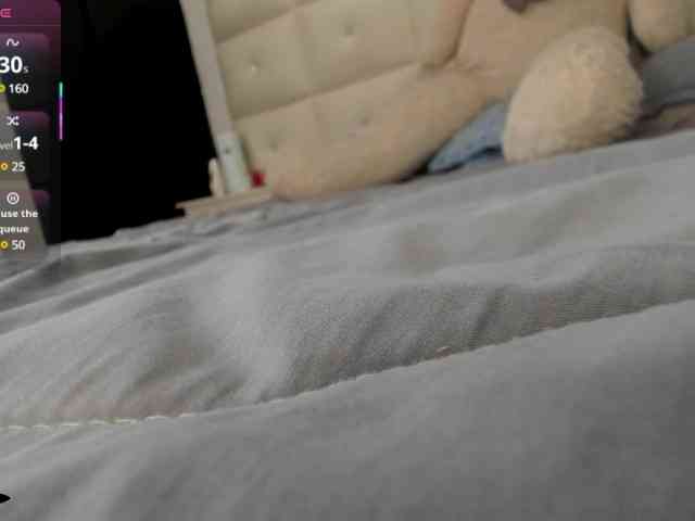 Lexxiiross webcam
