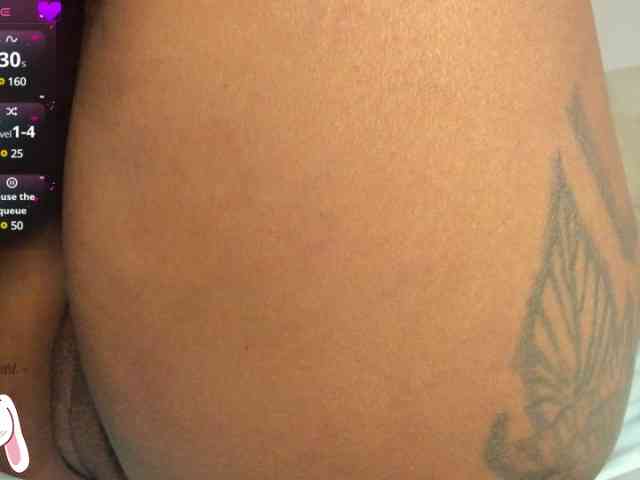 Lexxiiross webcam