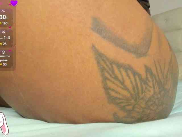 Lexxiiross webcam