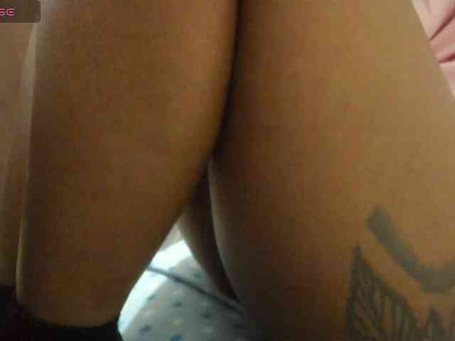 Lexxiiross webcam