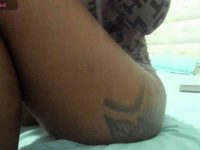 Lexxiiross webcam
