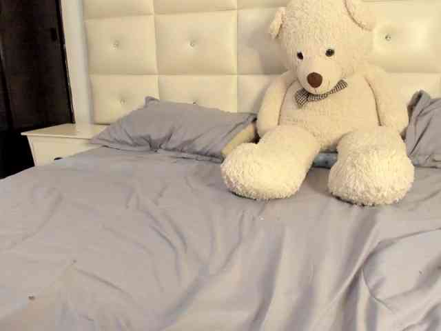 Lexxiiross webcam