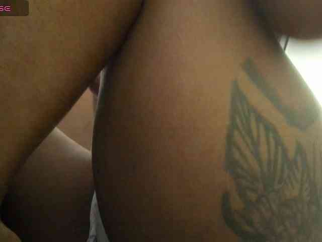 Lexxiiross webcam