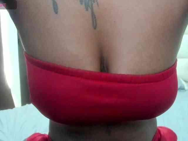 Lexxiiross webcam