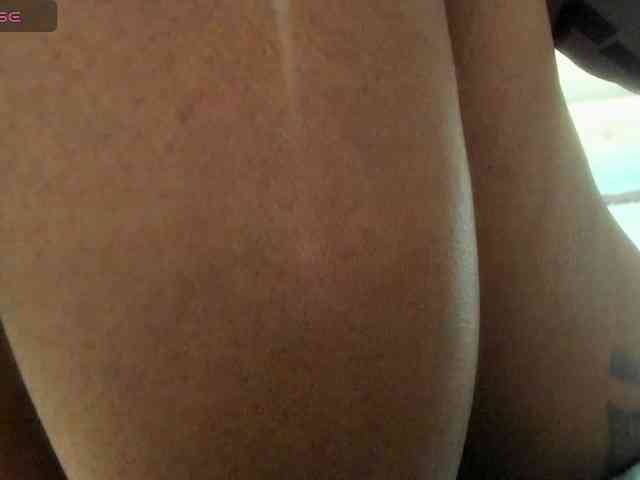 Lexxiiross webcam