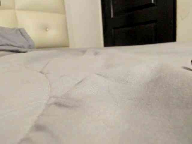 Lexxiiross webcam