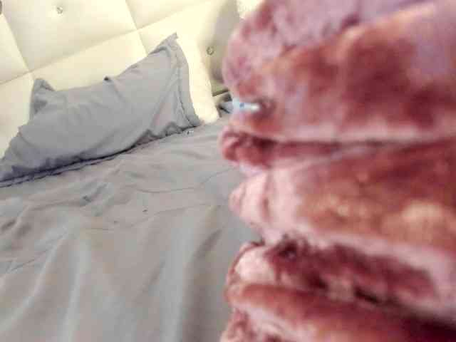 Lexxiiross webcam