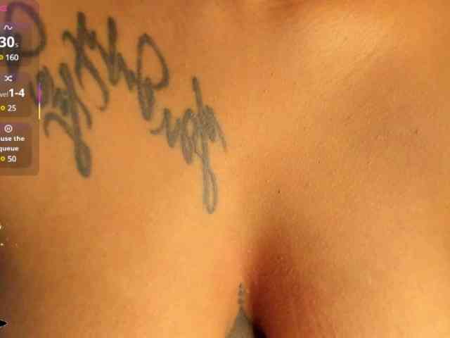 Lexxiiross webcam