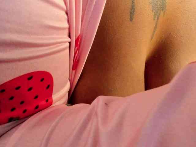 Lexxiiross webcam