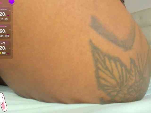 Lexxiiross webcam
