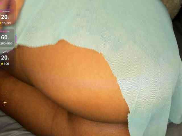 Lexxiiross webcam