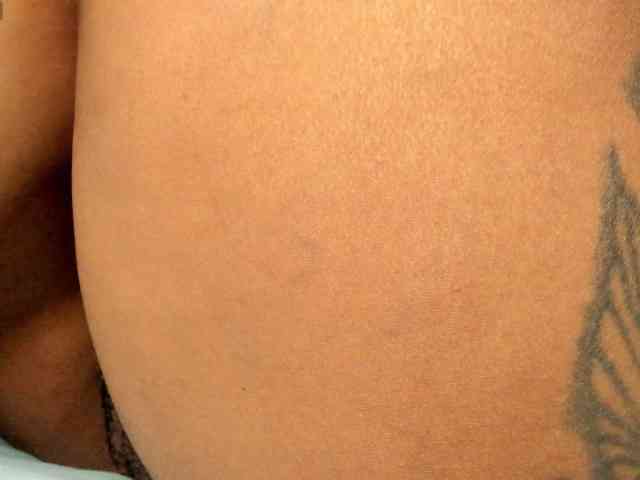 Lexxiiross webcam