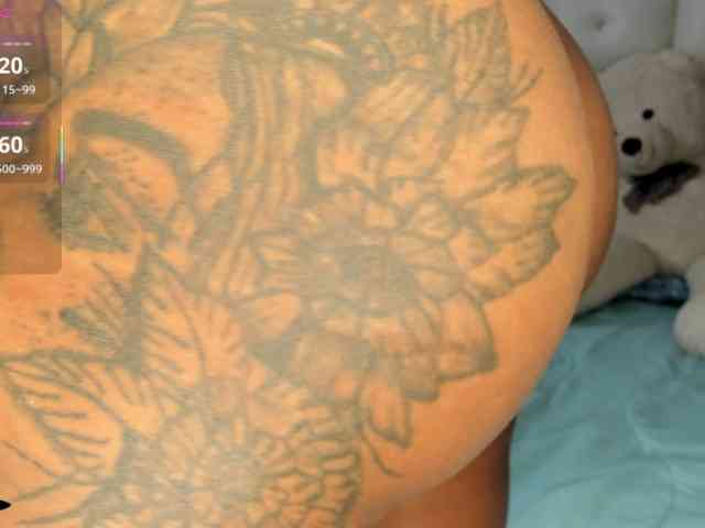 Lexxiiross webcam