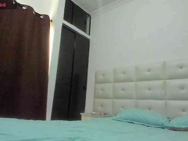 Lexxiiross webcam