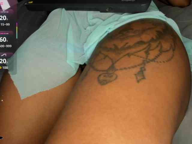 Lexxiiross webcam