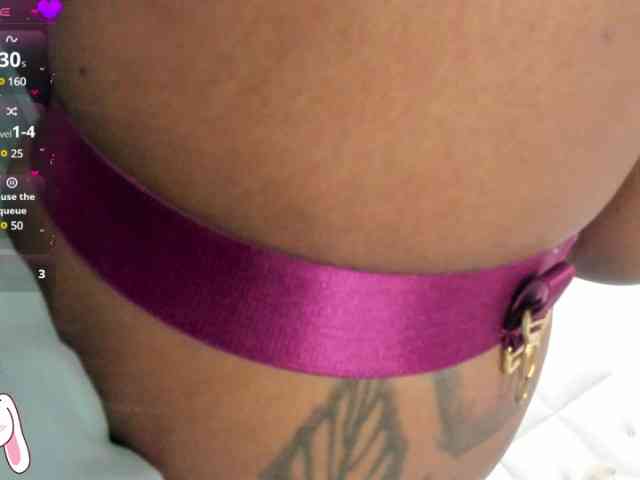 Lexxiiross webcam