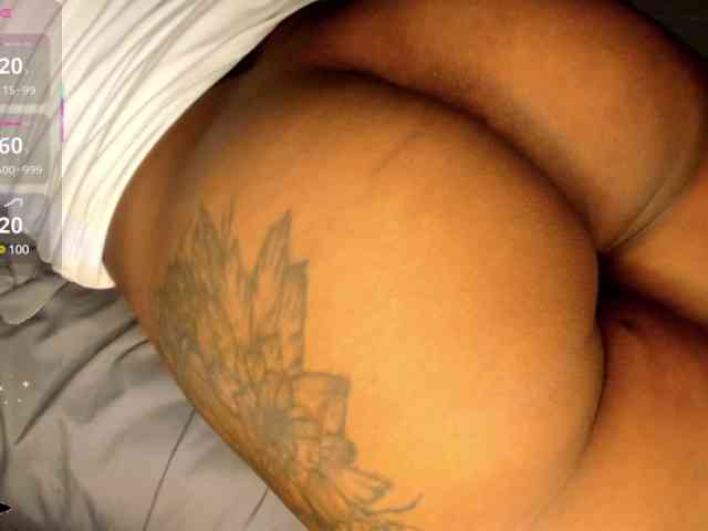 Lexxiiross webcam