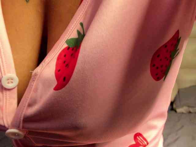Lexxiiross webcam