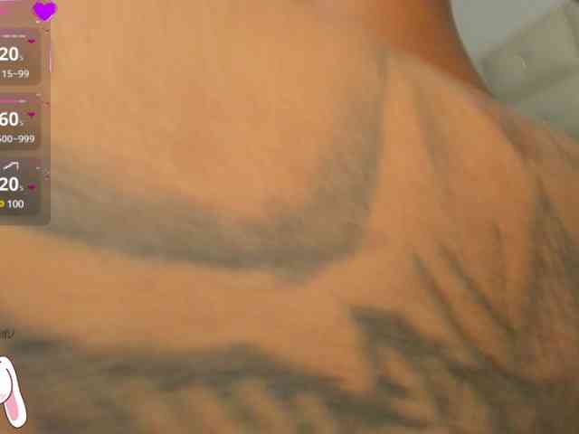 Lexxiiross webcam