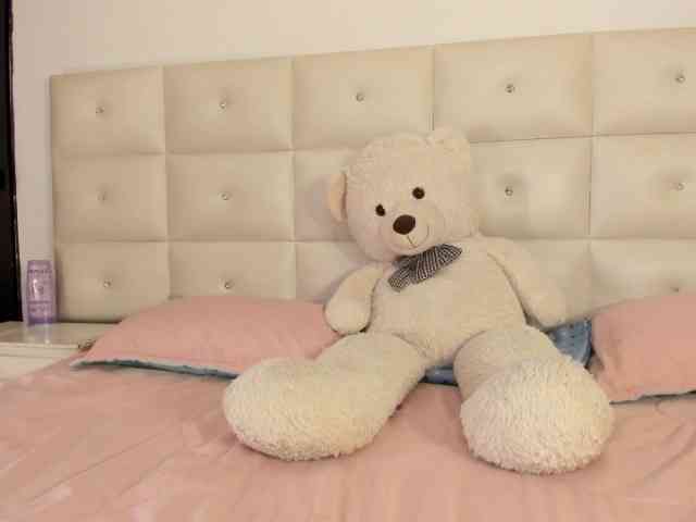 Lexxiiross webcam