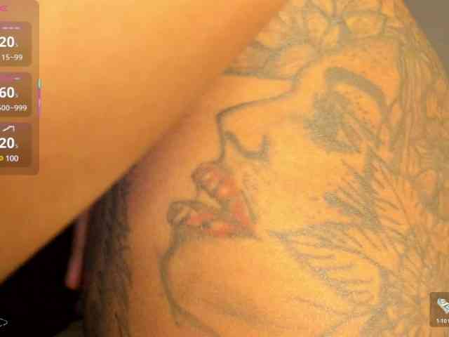 Lexxiiross webcam