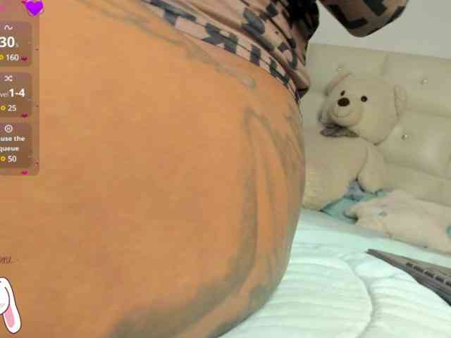 Lexxiiross webcam