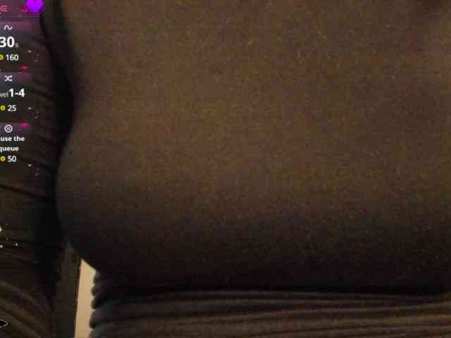 Lexxiiross webcam