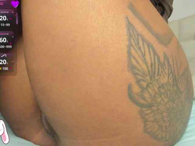 Lexxiiross webcam