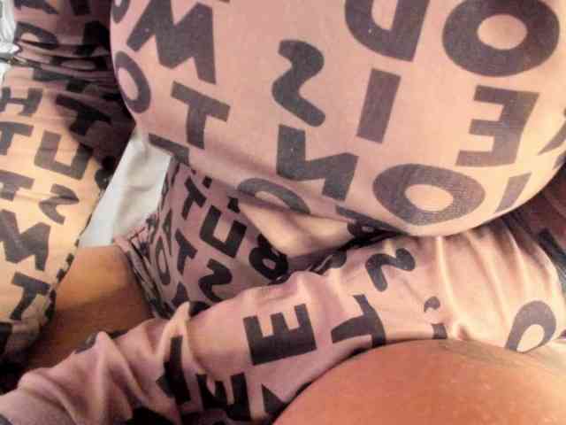 Lexxiiross webcam