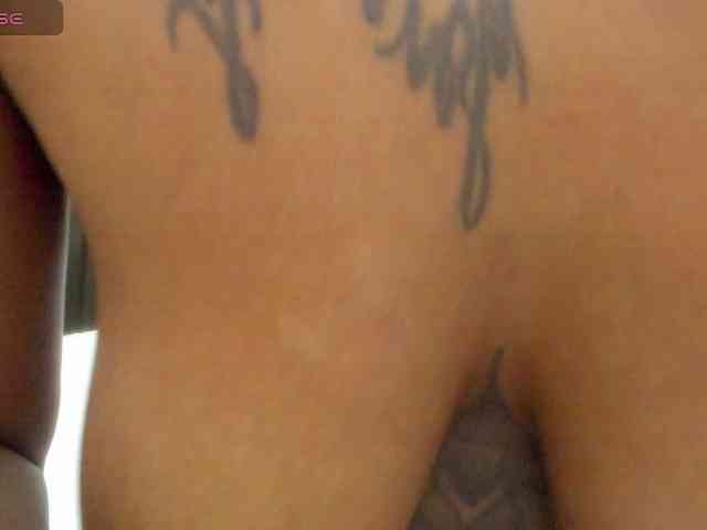 Lexxiiross webcam