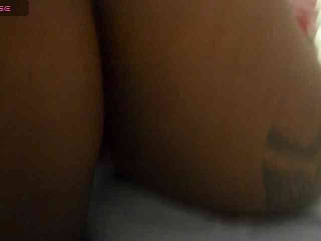 Lexxiiross webcam