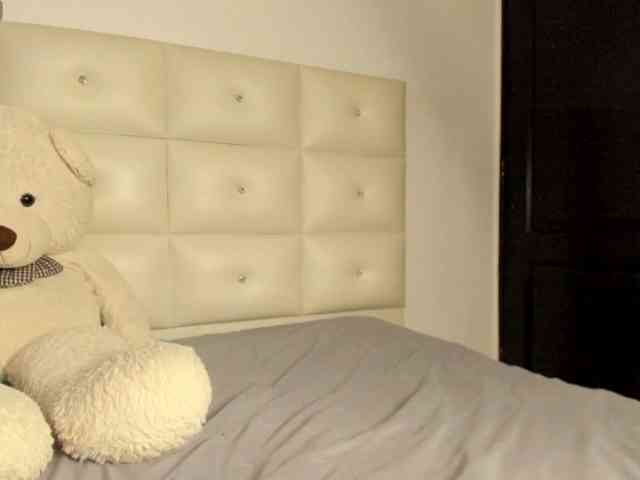 Lexxiiross webcam