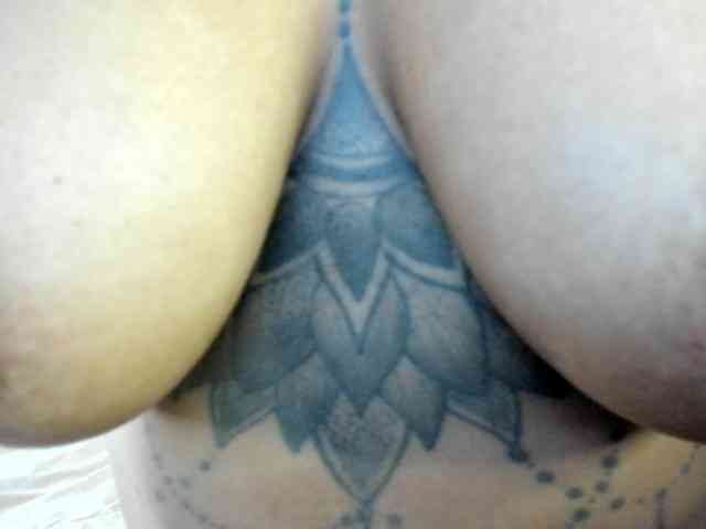 Lexxiiross webcam