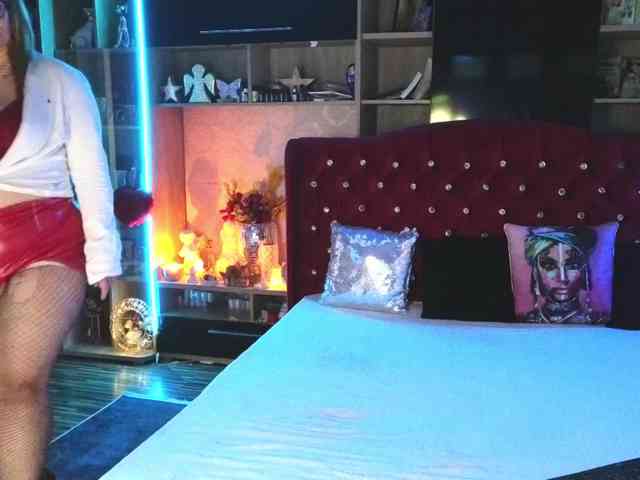 CandyBigbooty CandyBigbooty