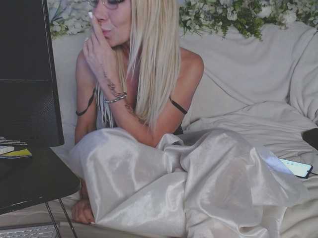 olhanodeta1ls's BongaCams show and profile