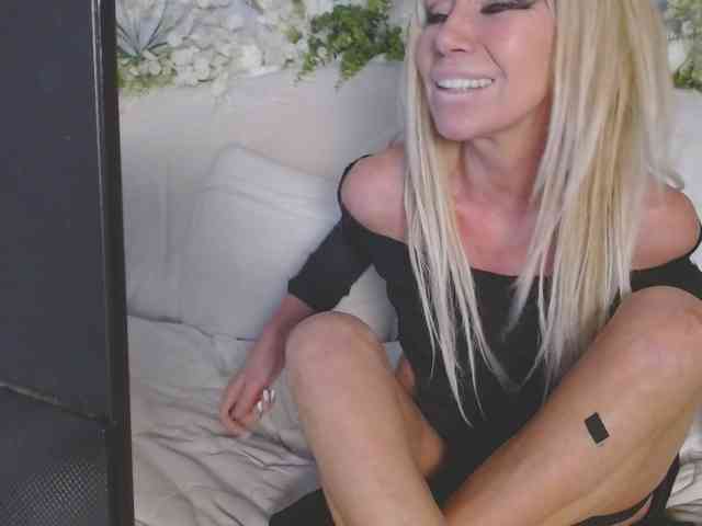 olhanodeta1ls Live Webcam on BongaCams