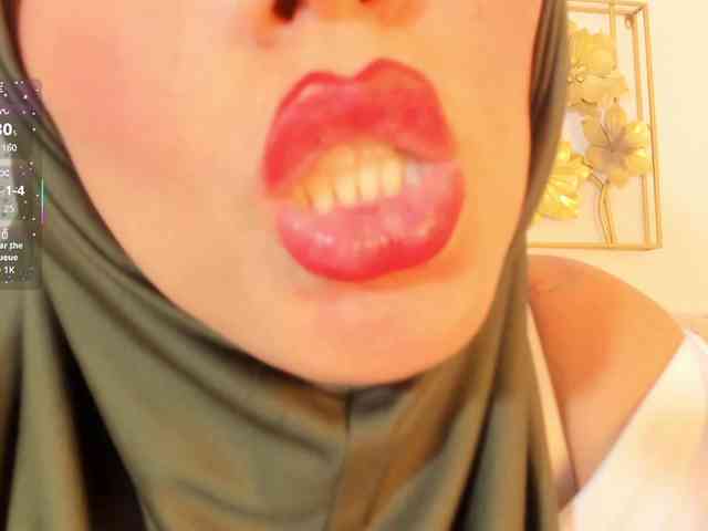 upskirt voyeur Kalaa-