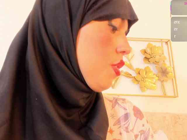 live adult cam chat Kalaa-